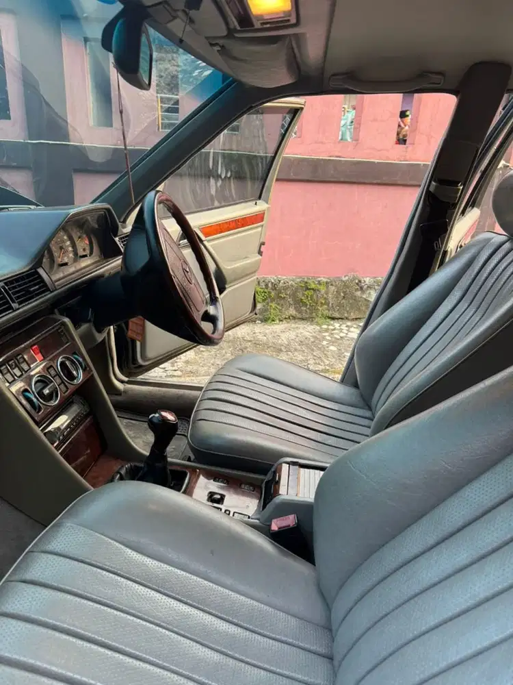 BMW 530i 1995 Bensin