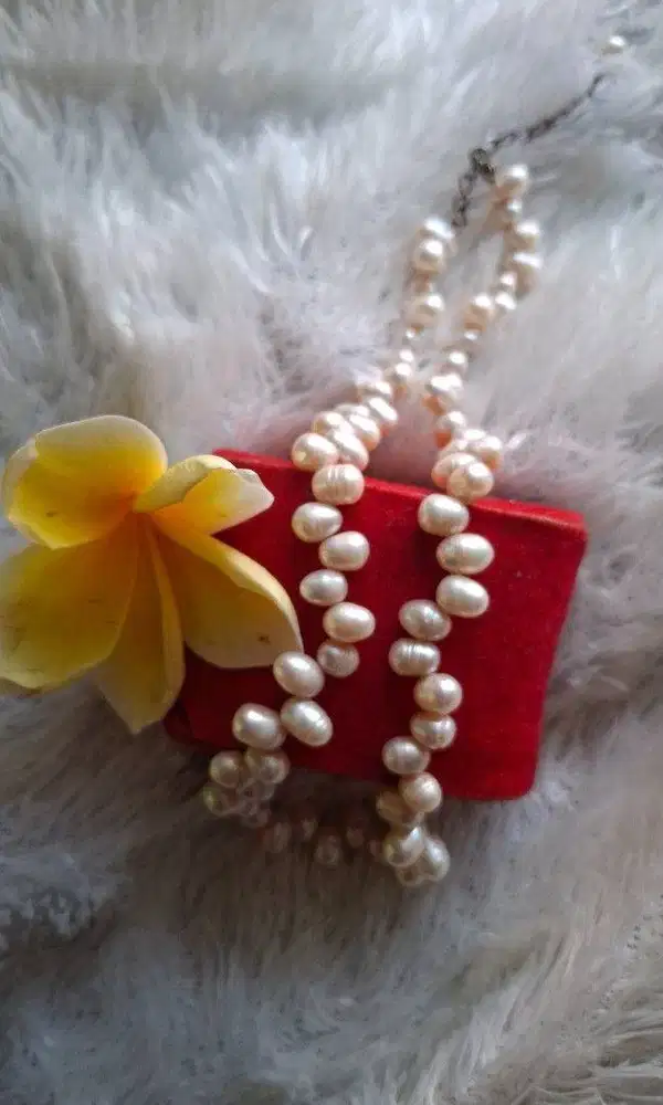 Genuine Freshwater Pearl Necklace