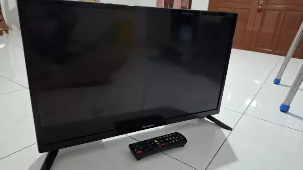 TV PANASONIC LED TV 24 INCH TIPE TH-24G302G 24 inch