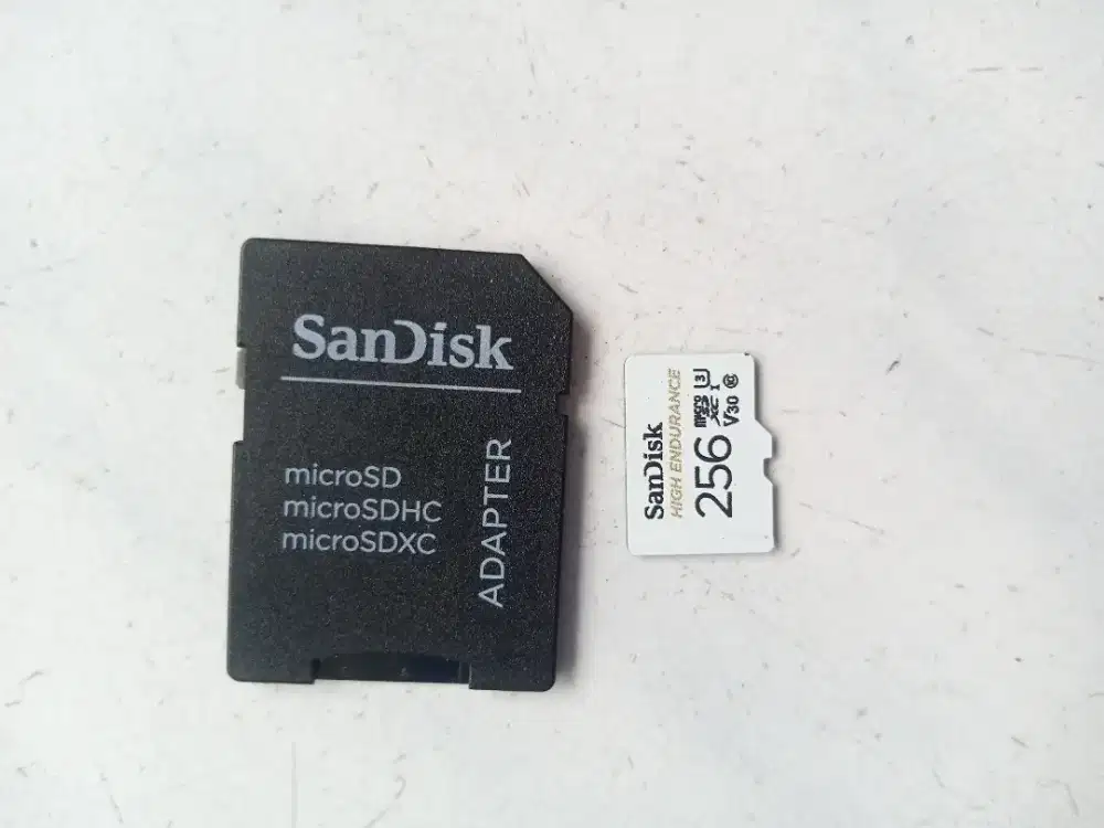 Micro sd Sandisk 256gb high endurance khusus cctv dan dash cam