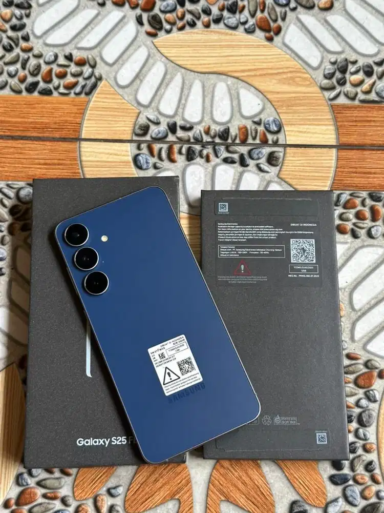 Samsung S25 FE 8/256