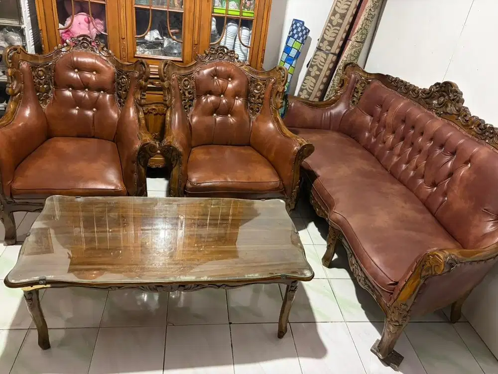 Dijual sofa dan meja tamu