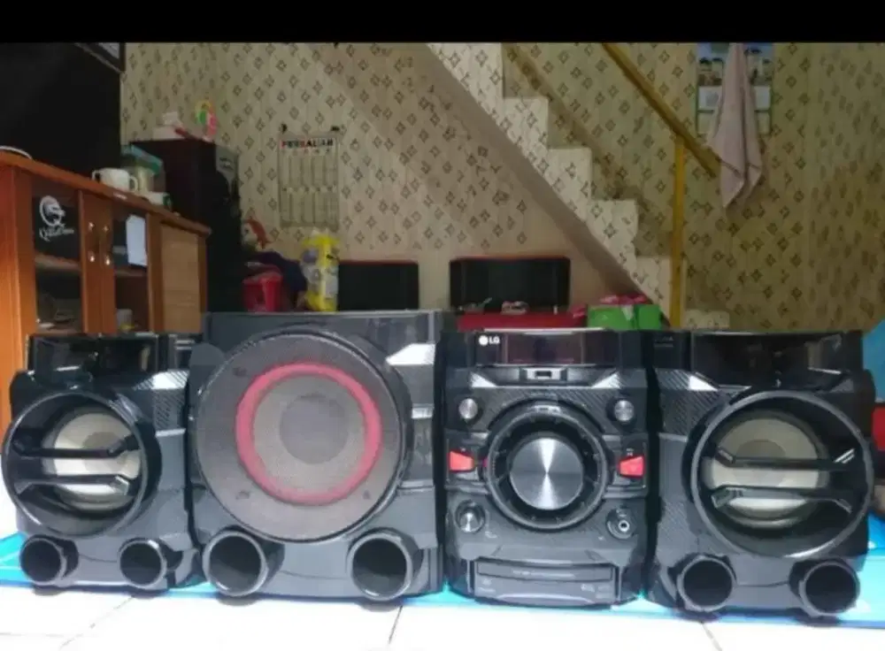 COMPO hi-fi LG XBOOM dm 5660K
