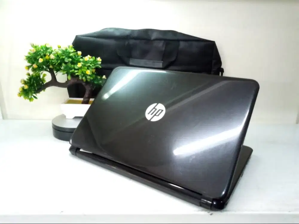 Jual Laptop HP 14-g105au Amd A4-5000/4gb/ssd 128gb+500gb/14inci