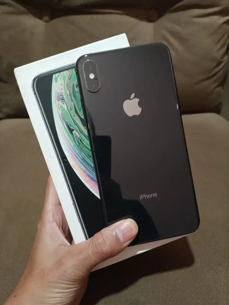 Iphone Xs Max 64gb pemakaian lama