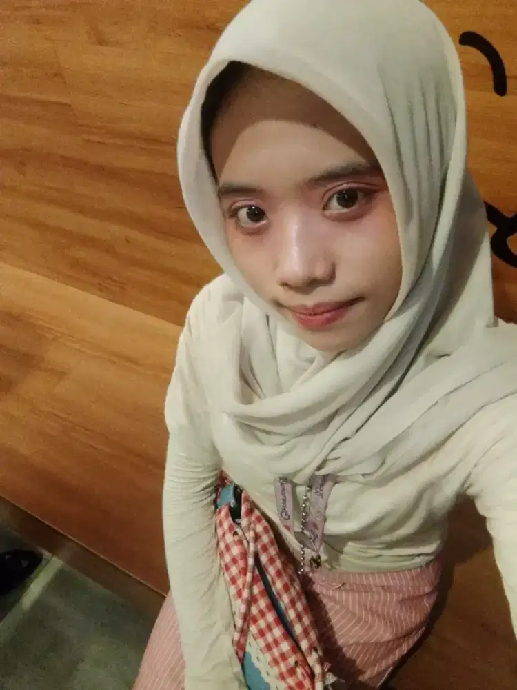 Info loker waiters atau SPG dll