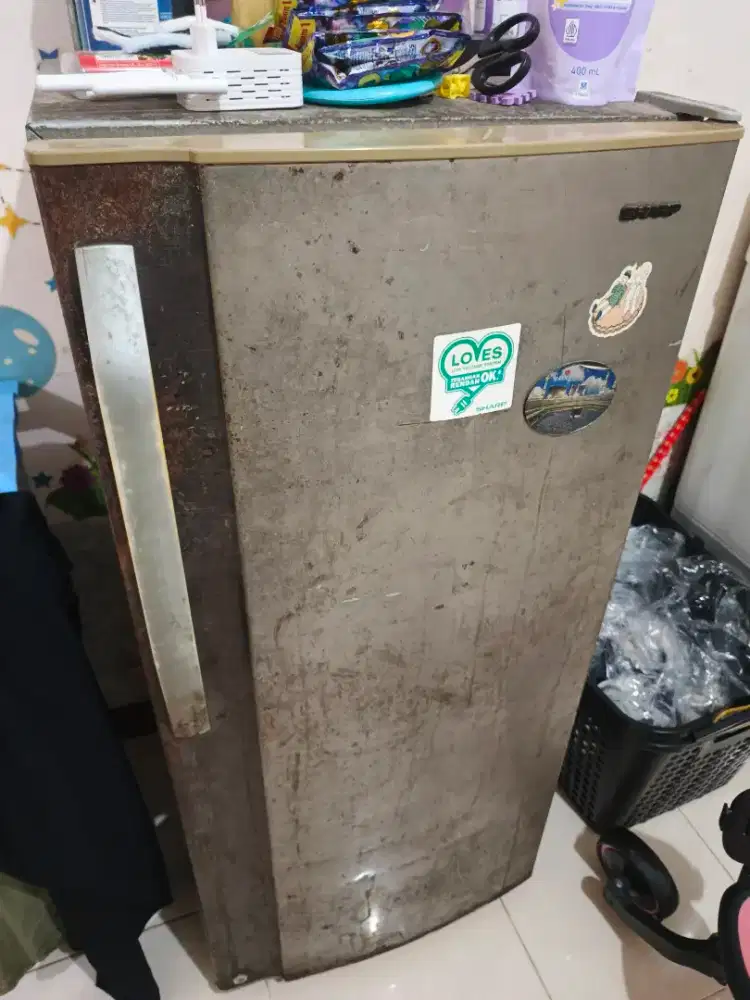 Kulkas Satu pintu Merk sharp