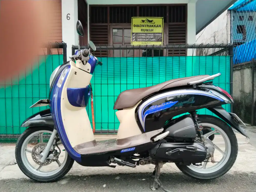 HONDA SCOOPY FI SS LENGKAP PAJAK HIDUP PANJANG