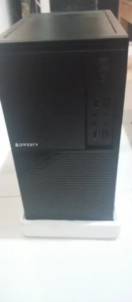 Cpu ada 3 barang sudah terinstall windows