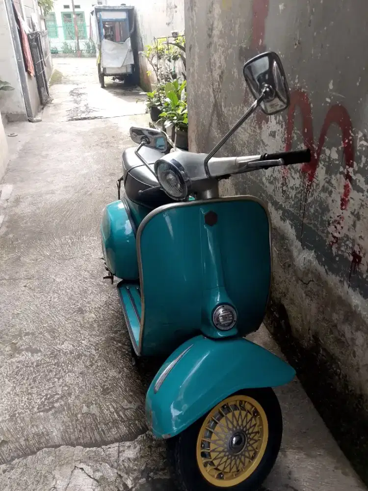 Vespa super taun 78