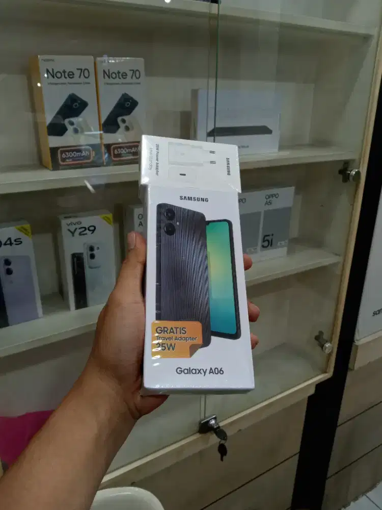 Berminat silahkan WA Samsung Galaxy A06 6/128 Garansi resmi 1thn