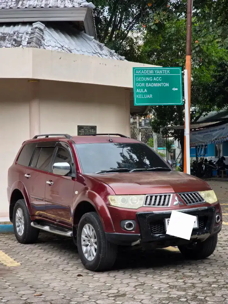 Pajero Sport GLS Manual 2010
