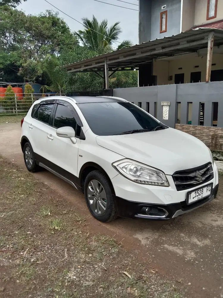 Suzuki SX4 2016 Bensin