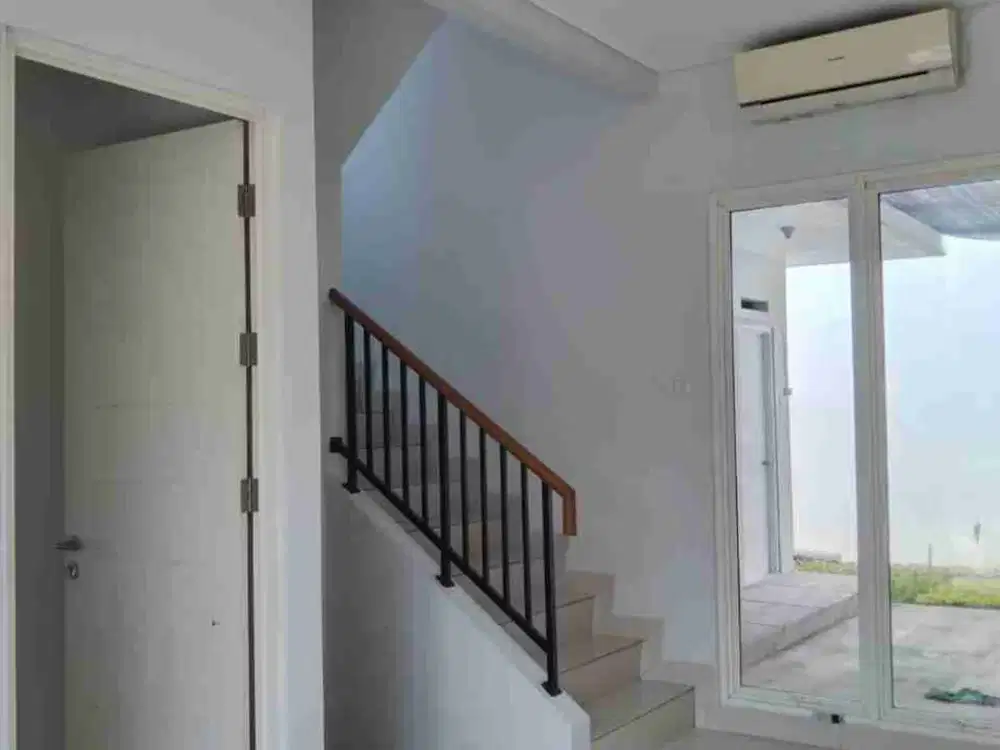 Disewakan Rumah 2 Lantai Cluster Vasana Harapan Indah