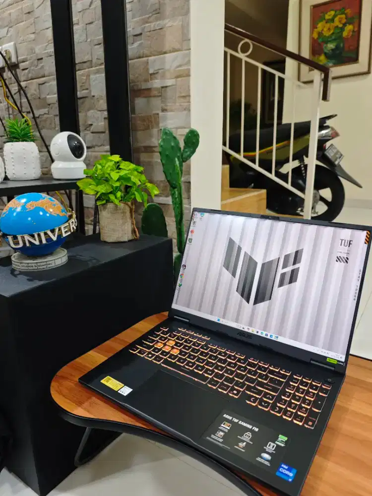 Laptop Asus TUF FX608JPR RTX5070 I7 14650HX x rog msi nitro