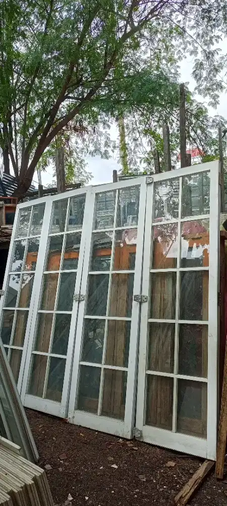 Pintu kaca aluminium type lipat 10 daun 62x225 cm