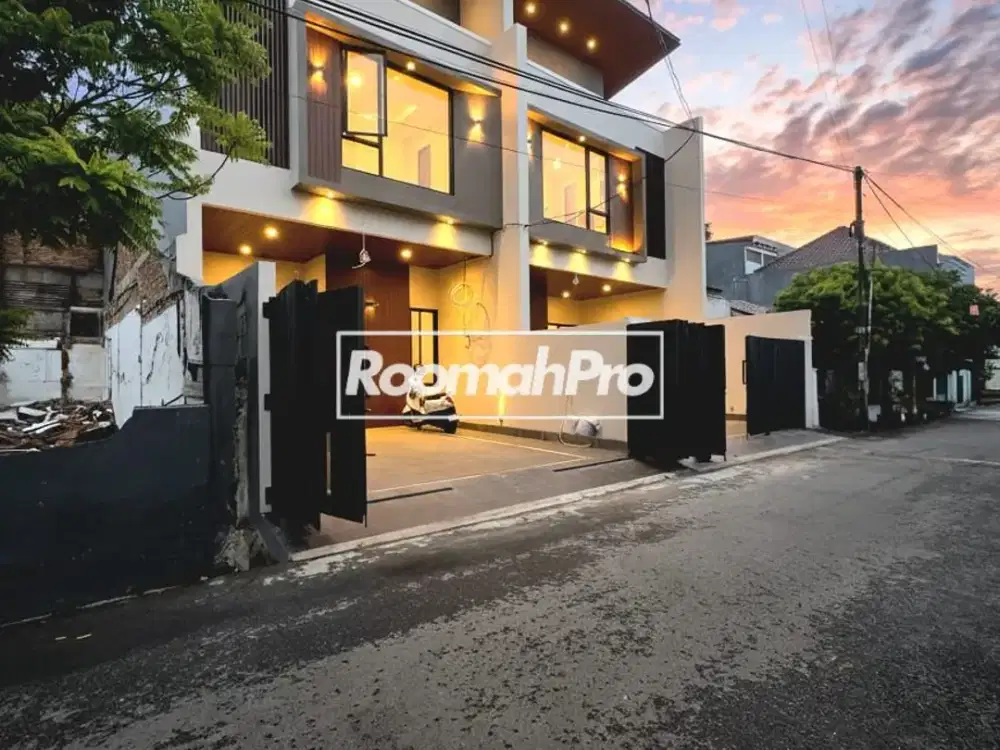 Rumah Modern Strategis Dalam Komplek One Gate Rawamangun Jakarta Timur