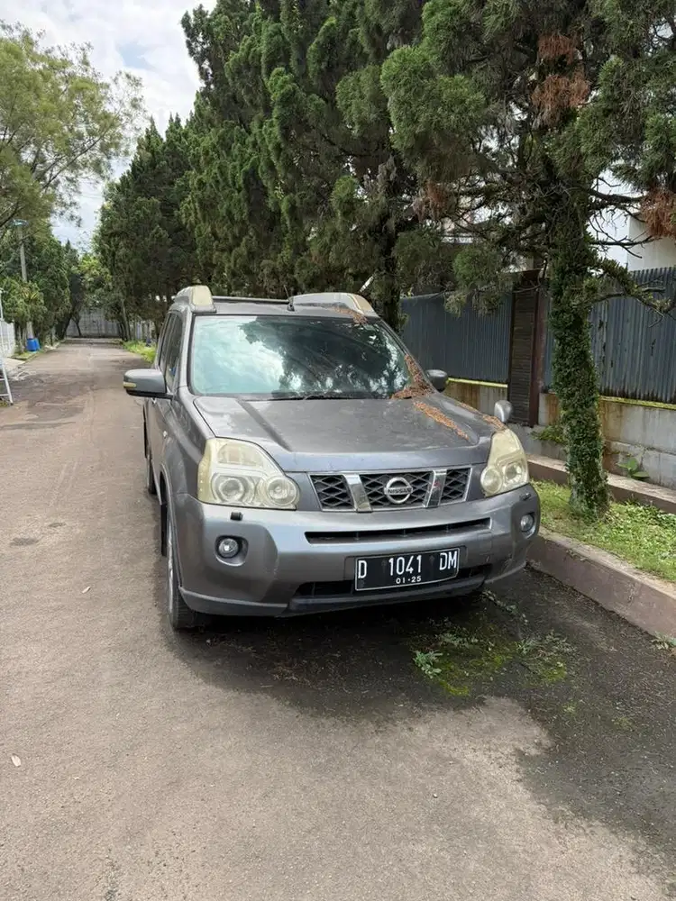 Nissan Xtrail X-Trail T31 2010 Pemakaian Tangan Pertama