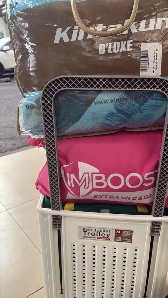 Dibutuhkan cpt pegawai londry wanita berpengalaman