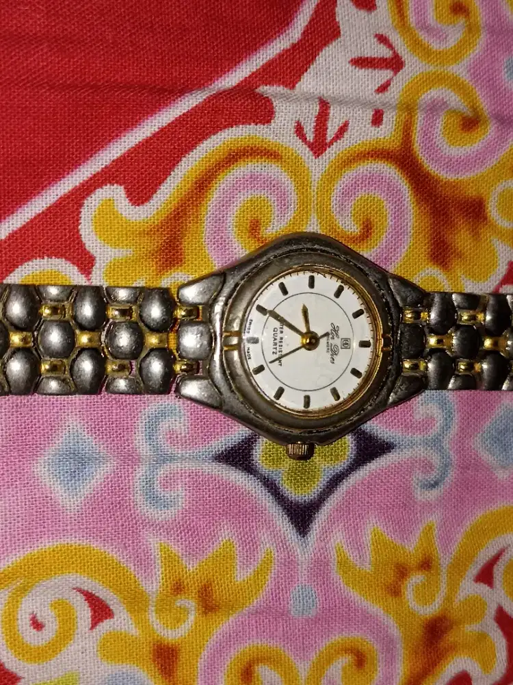 Jam Hor Dies Good Condition