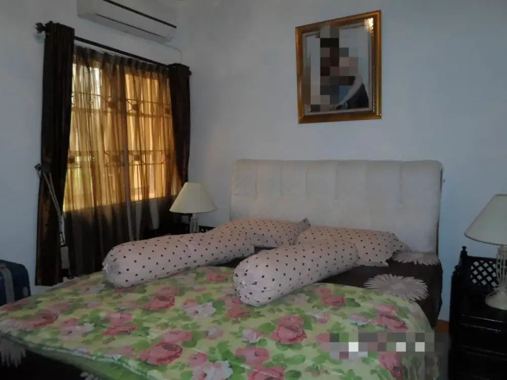 Rumah Hook Eksklusif 2 Lantai di Karang Tengah – Cluster Elit & 5 Menit ke Gerbang Tol