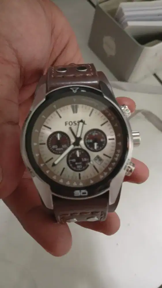 Jam tangan Fossil