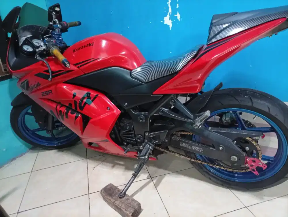 Njinja250 cc tahun 2011