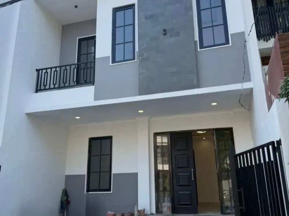 Rumah Araya Minimalis di Boulevard Surabaya