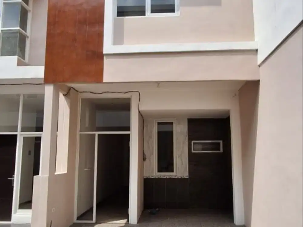 Dijual Rumah Kutisari Surabaya dekat Kampus Petra