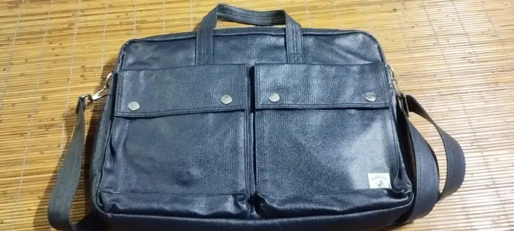 Tas kerja/laptop Porter
