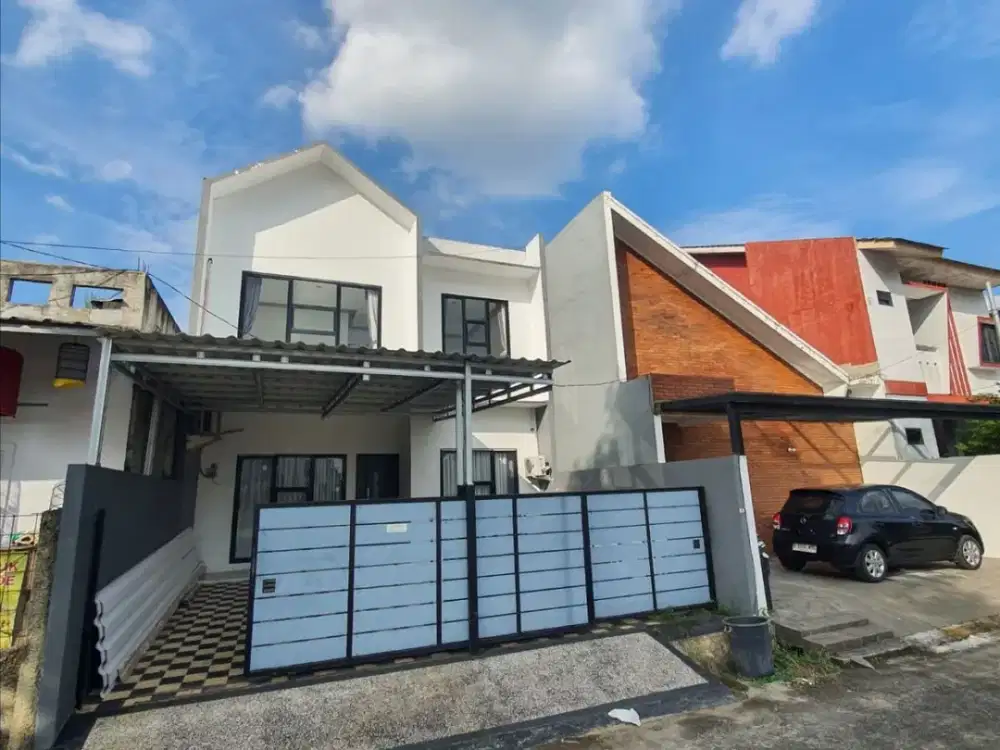 DIJUAL SIAP HUNI RUMAH 2 1/2 LT MODERN MINIMALIS SEMI FURNISHED DI BUMI PUSPITEK ASRI