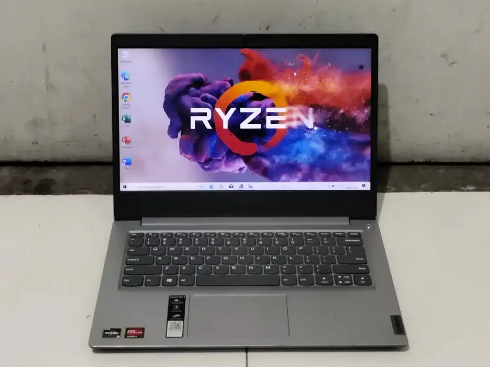 Lenovo ideapad slim 3 amd Ryzen 3-3250u ram 4/256 gb