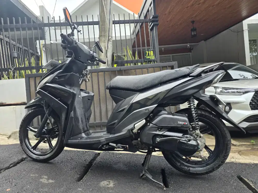 Yamaha Mio M3 Hitam