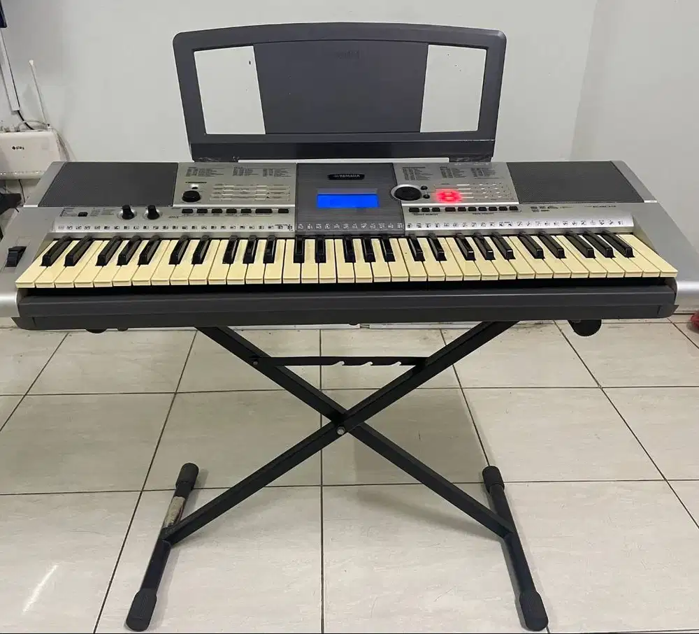 Keyboard Yamaha PSR E403
