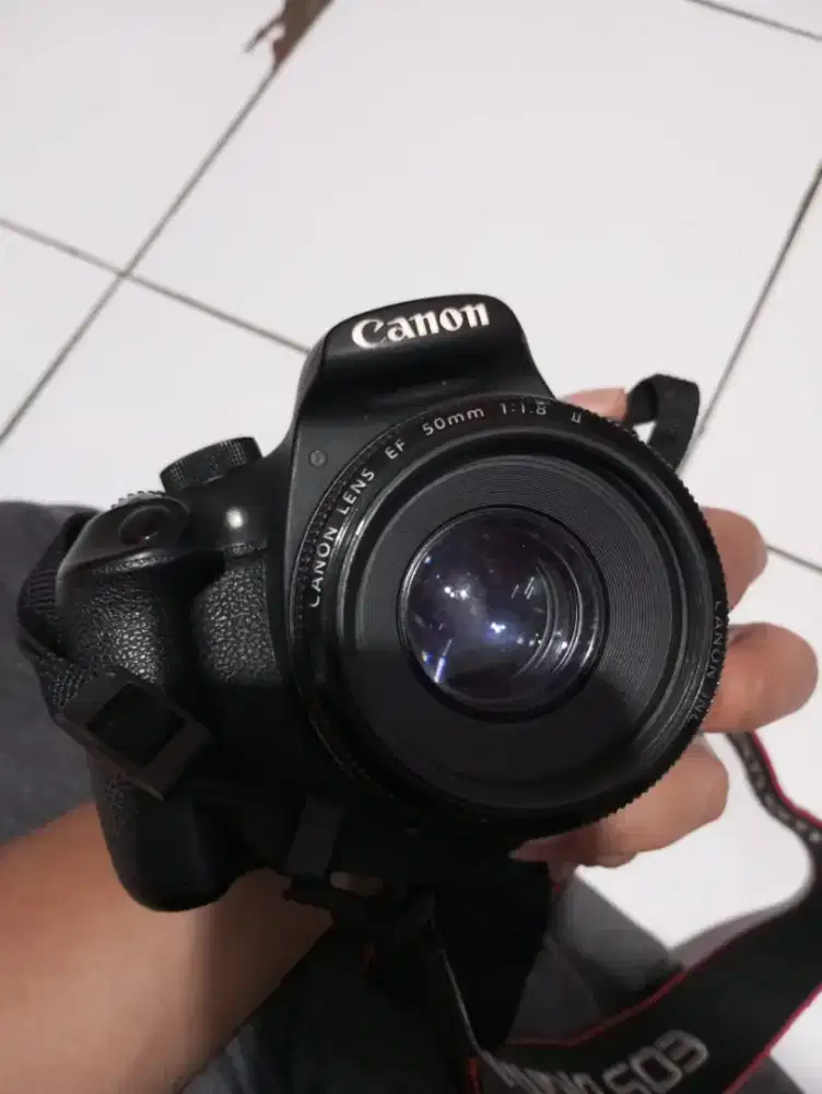 Kamera Canon 1200d