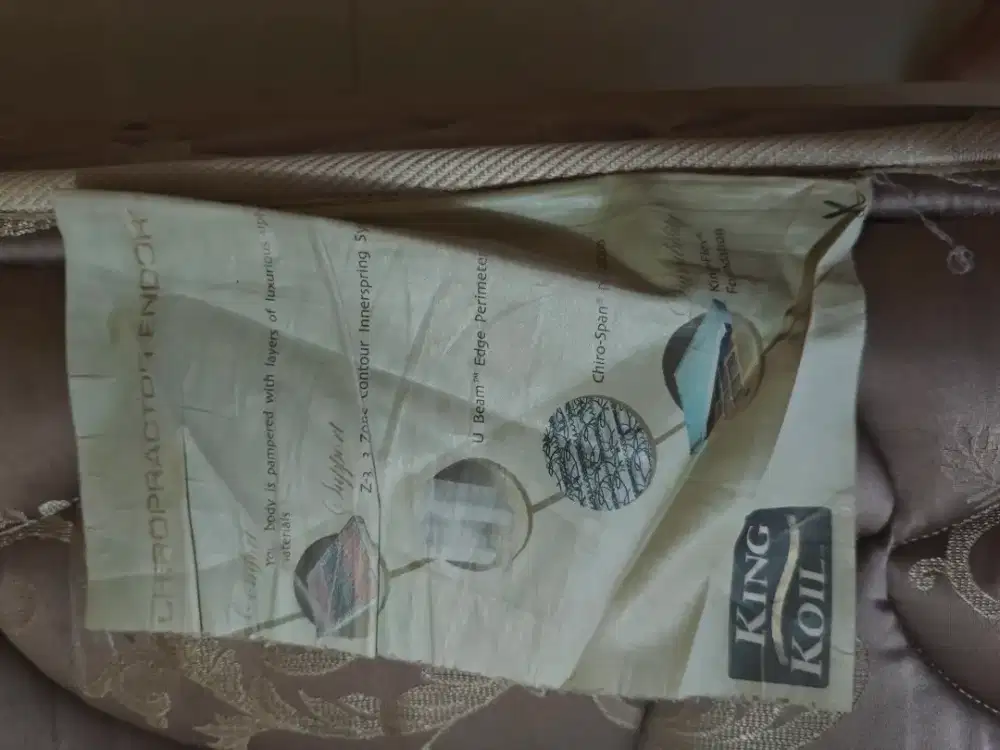 Kasur kingkoil bekas