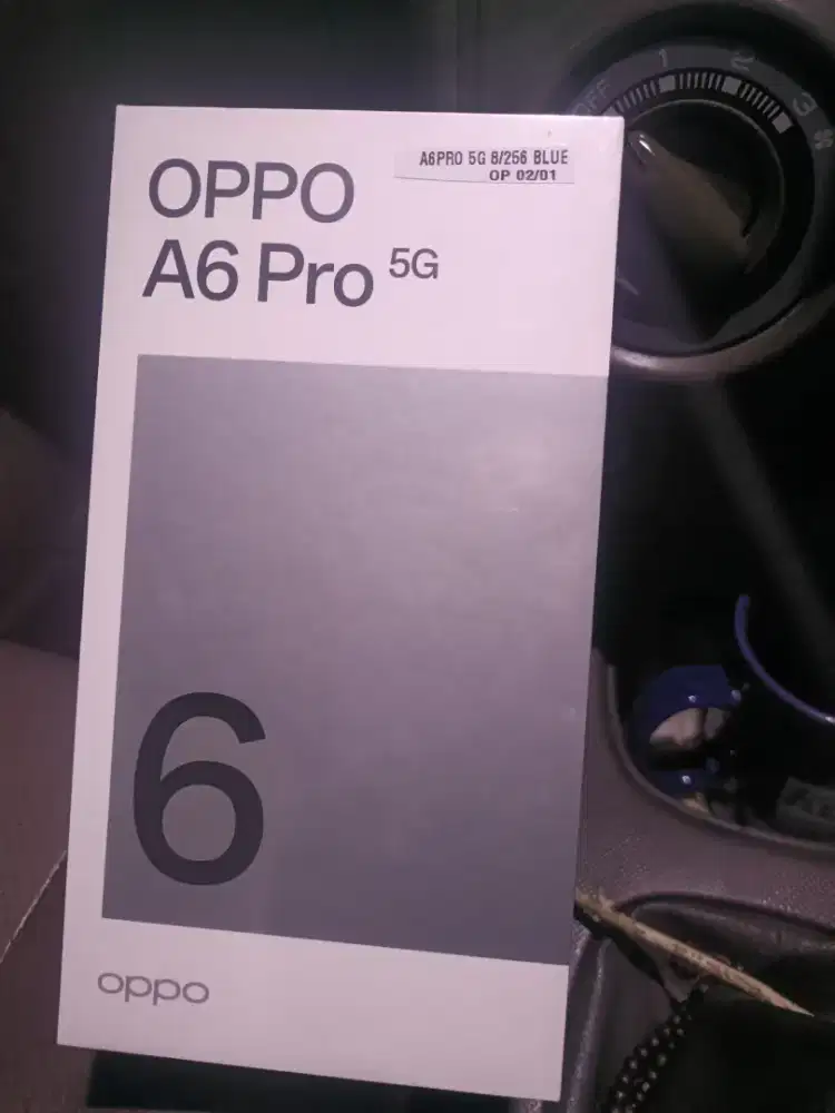 Oppo A6 pro 5G 8+8/256