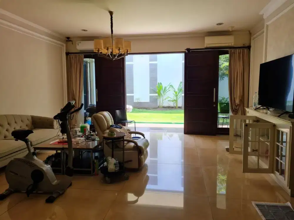 Dijual Rumah Dharmahusada Surabaya dekat Galaxy Mall