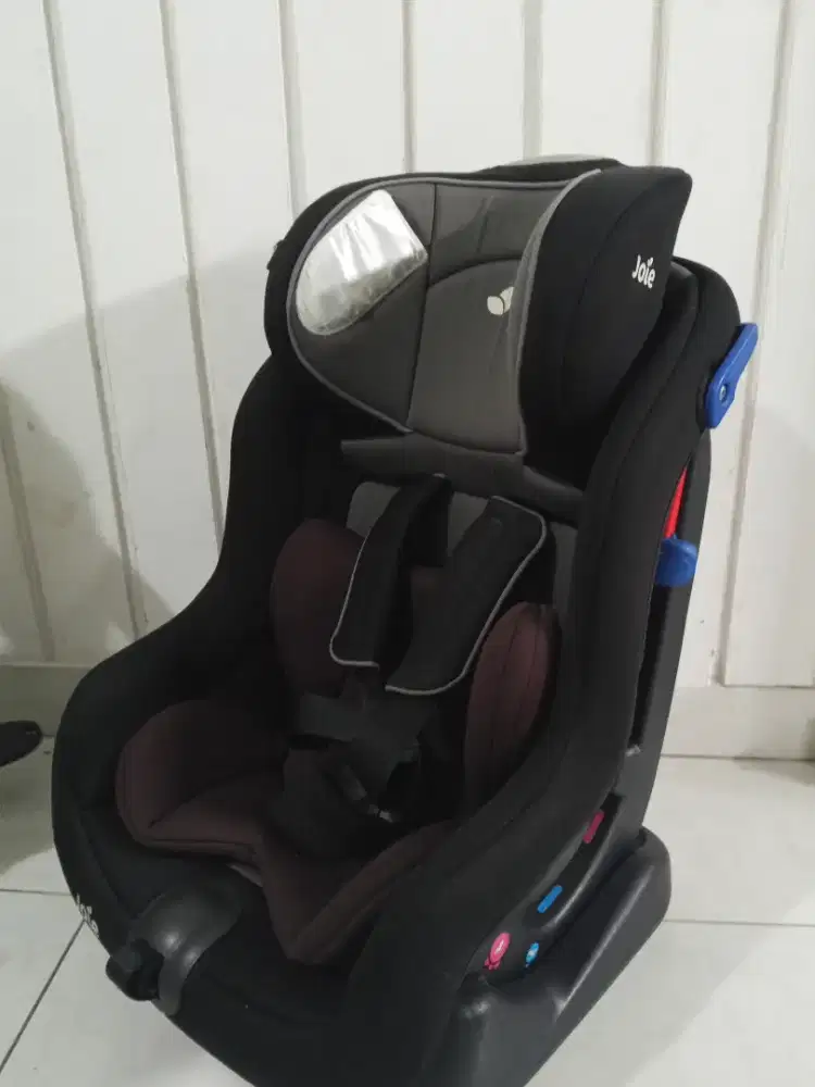 Carseat joie steady