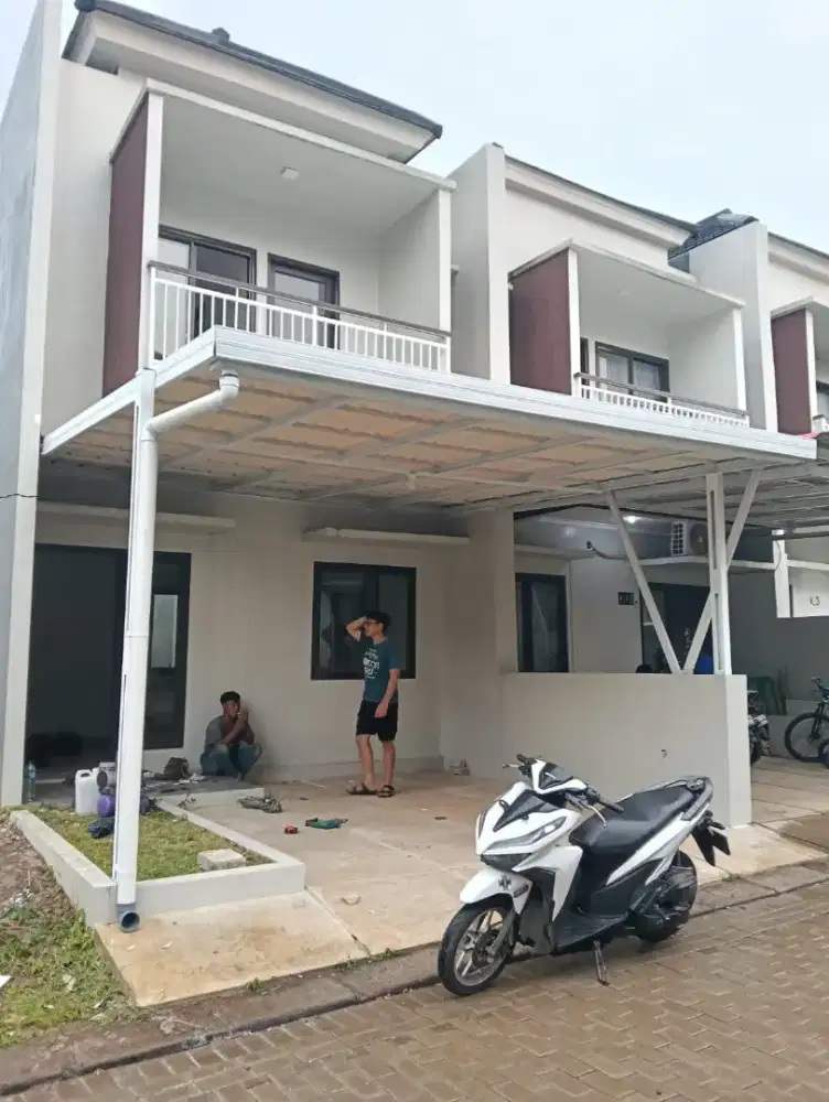 Pasang kanopi baja ringan