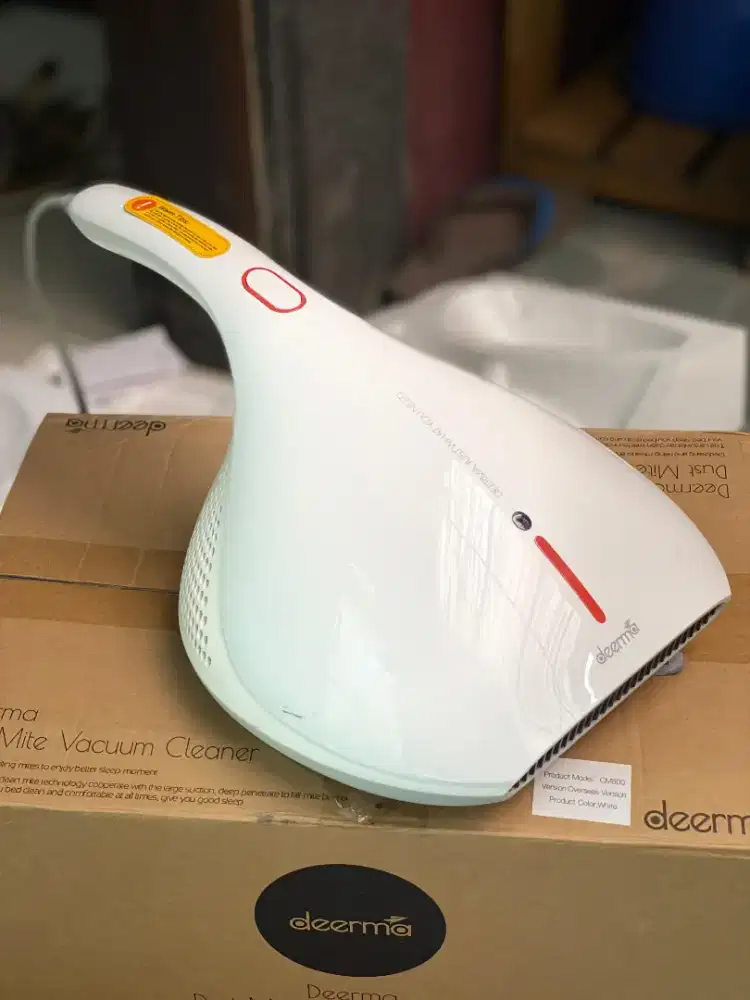 Deerma Dust Mites Vacuum Cleaner White CM800 - Penghisap Tungau