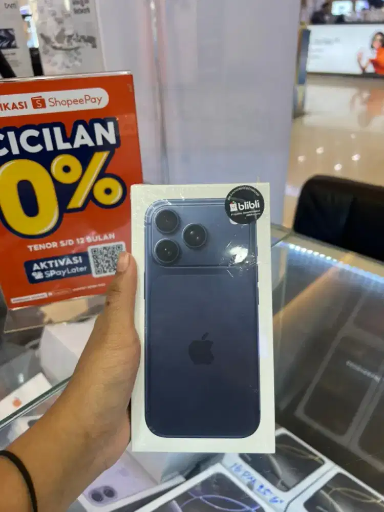 READY IPHONE 17 PRO 256GB GARANSI RESMI