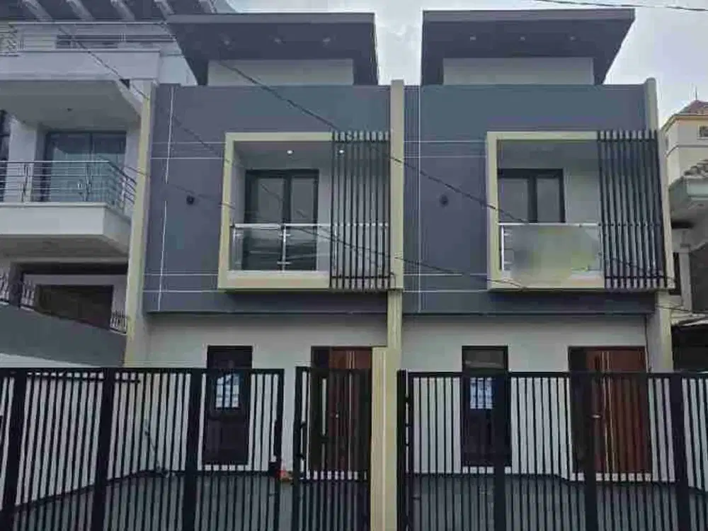 Rumah brandnew 2 lantai bagus siap huni murah di Meruya Jakbar.