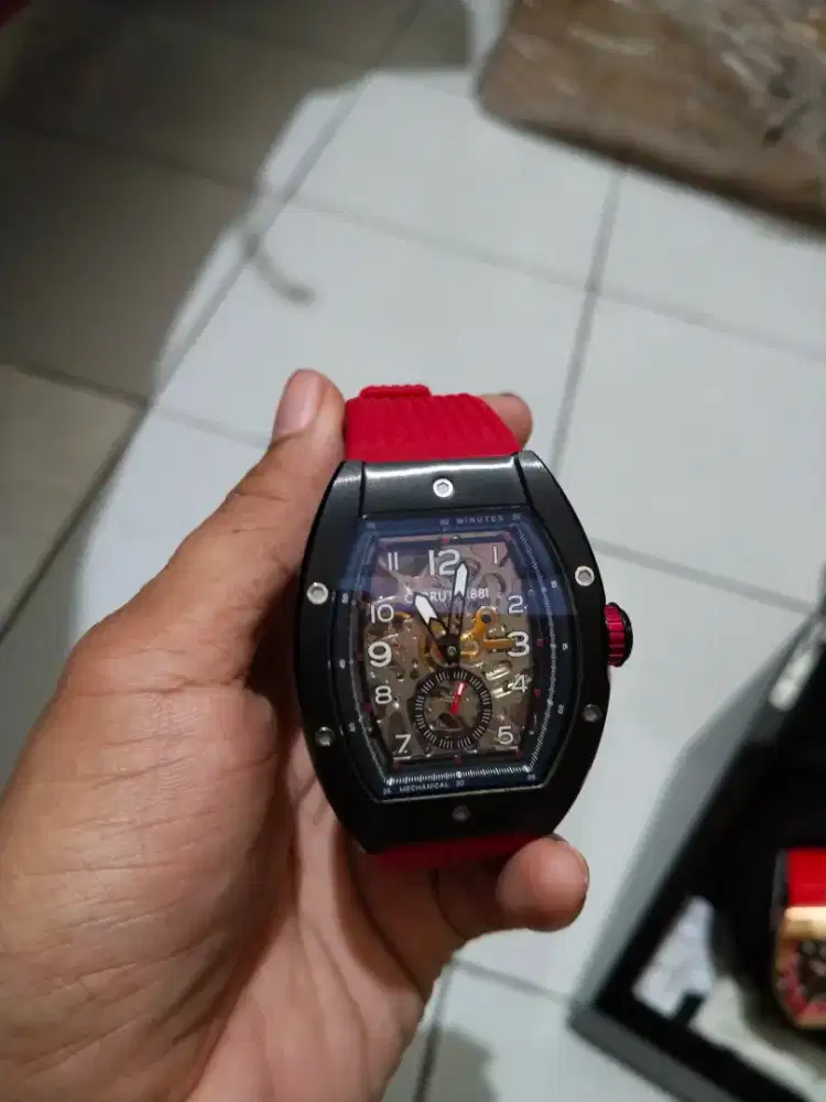 Jual jam tangan cerruti  metik original