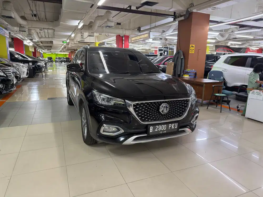 MG HS Lux 2020 Dp 12 juta