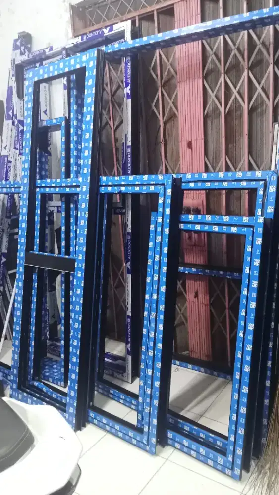 Pintu & jendela alumunium