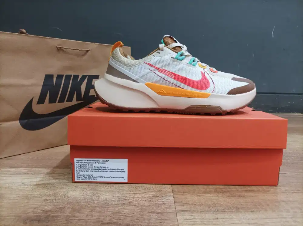 Sepatu running Nike Juniper trail 2 bn