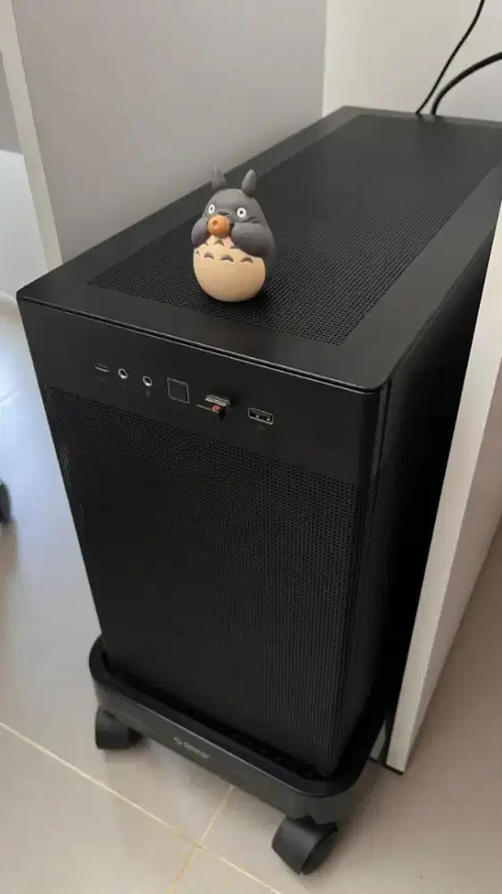 Personal Computer (PC)