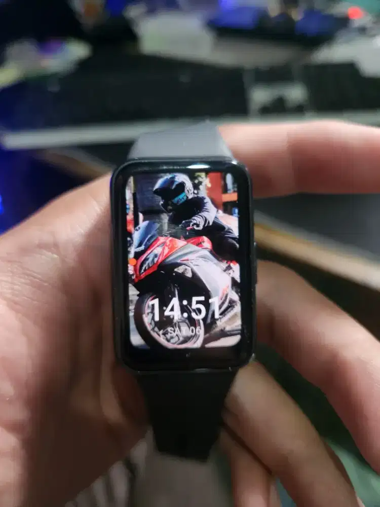 Samsung Galaxy FIT 3 Black/Pink Smartband