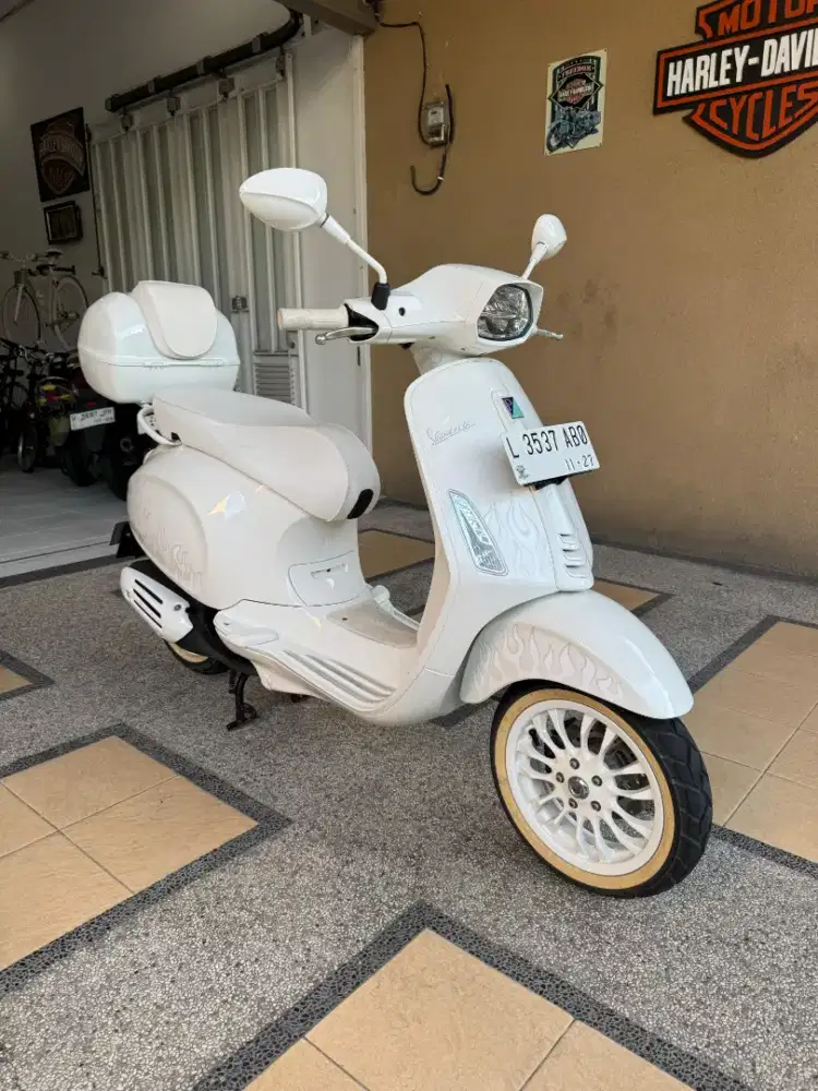 VESPA SPRINT S JUSTIN BEIBER 2022
